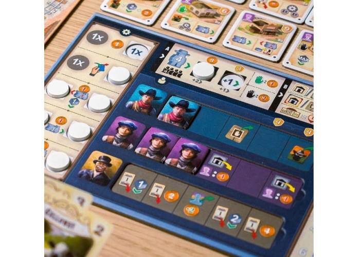 Настольная игра Великий западный путь (Great Western Trail) (англ.)