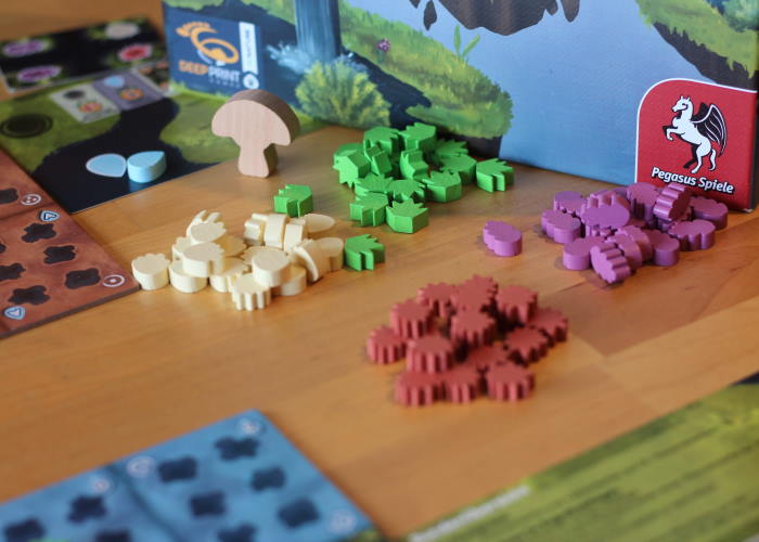 Игровые компоненты настольной игры Морленд (Moorland) (англ.)